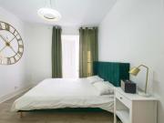 Room 8 47. Rua Nova da Trindade 22