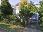 Room 9 Valley Road Commune