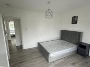 Room at Fleetwood Road, London