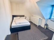 Room at Jones Hill, Peterborough