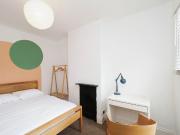 Room at Warwick Street, Leicester
