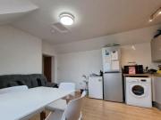Room,flat,6 Bedroom House