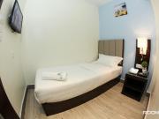 Room For Rent at Bukit Bintang Near LRT/MRT