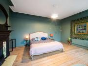 Room for rent in 5 bedroom house in Brixton, London