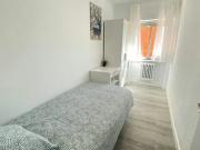 Room for rent in Adaro, Comunidad de Madrid