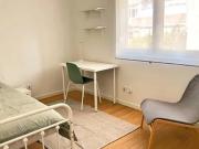 Room for rent in Almada, Setúbal Distrito