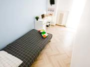Room for rent in Bari, Puglia