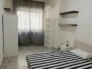 Room for rent in Bari, Puglia