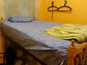 Room for rent in Calle Montserrat de Casanovas, 176, La...