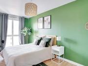 Room for rent in L'Haÿ les Roses, Île de France