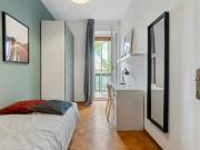 Room for rent in Milano Zona 5 Vigentino, Chiaravalle,...