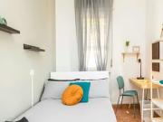 Room for rent in Milano Zona 5 Vigentino, Chiaravalle,...