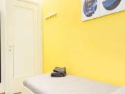Room for rent in Milano Zona 9 Porta Garibaldi,...