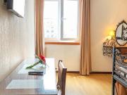 Room for rent in São João da Madeira Room 203