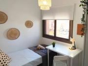 Room for rent in Tarragona, Cataluña