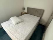 Room in a 11 Bedroom Apartment, 1 Greenfields Rd,...