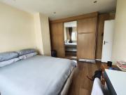 Room in a 7 Bedroom Apartment, 41 Ballinteer Crescent,...