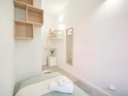 Room in a 9 bedroom apartment in Rua da Esperança,...