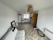 Room in a Shared Flat, Balloon Court, BS2