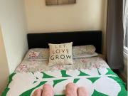 Room in a Shared Flat, Upper Street, N1