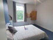 Room in a Shared House, Ash Grove, M14