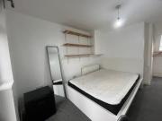 Room in a Shared House, Kenley Road, SW19