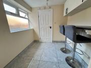 Room in a Shared House, Rossett Street, L6