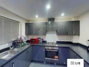 Room in a Shared House, South Parkway, LS14