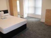 Room in a Shared House, Wyndcliff Road, B9