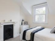 room in Battersea