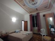 Room in Salita San Rocco, Genova for 90 m with 2 bedrooms