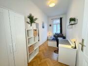 Room in shared 6 bedroom apartment for rent in Vienna