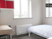 Room in shared 6 bedroom flat for rent in Whitehall, Dublin