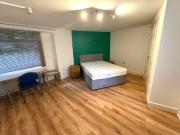 room Mirador Crescent, Swansea