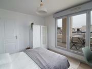 Room of 11 m² fully furnished and balcony