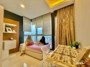 Room Rental With Amazing Rooftop Infinity Pool...