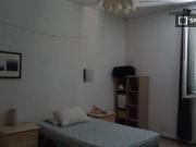 room_shared florence