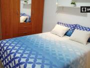 Se alquila habitación en piso compartido de 4...