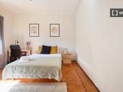 room_shared lisbon