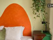 Quarto em apartamento compartilhado com 4 quartos para...