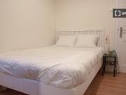 room_shared lisbon