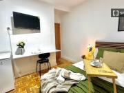 room_shared madrid