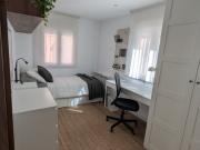 Habitación en piso de 5 habitaciones en alquiler en...