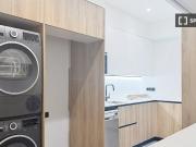 Habitación en piso de 7 habitaciones en Almenara, Madrid