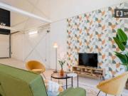 Habitación en piso de 12 habitaciones en alquiler en...