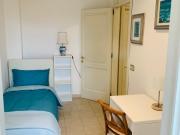 Camera in appartamento condiviso di 11 camere da letto a...