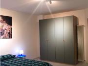 Camera in appartamento condiviso con 4 camere da letto a...