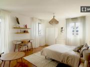 Chambre en colocation à louer à La Plaine, Paris