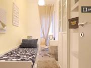 room_shared rome