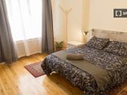 room_shared san_sebastian